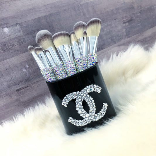 TheCreativeCrafters on Instagram: “Make-up brushes holder #makeup
