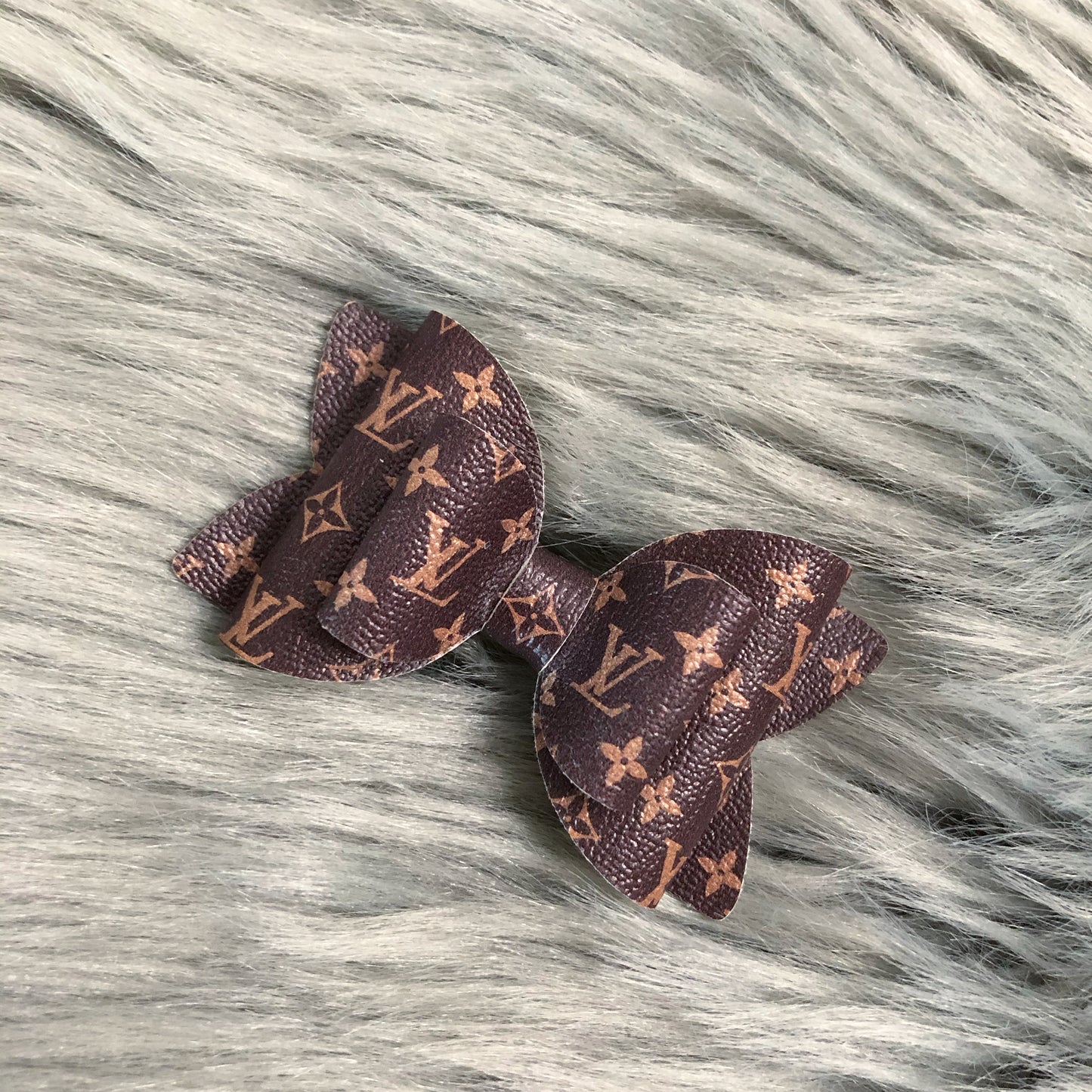 Luxury Inspired Bow Straw Topper